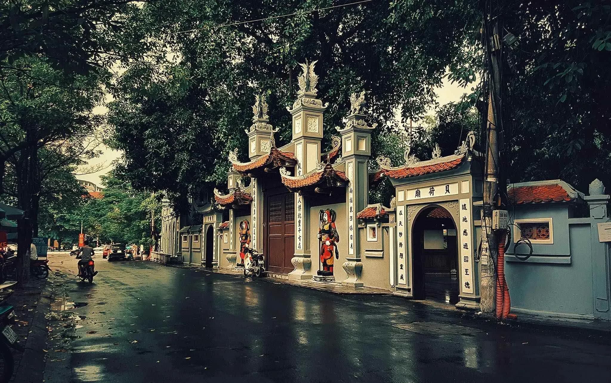 Ha Pagoda