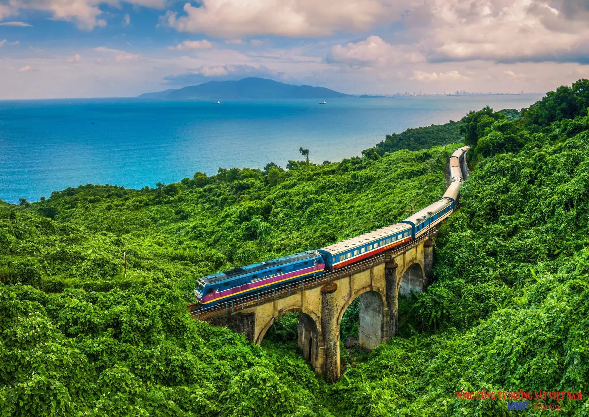 The Most Beautiful Railway Route in Vietnam