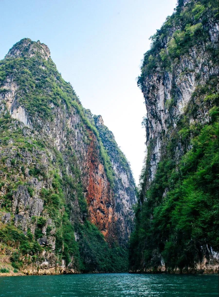 Tu San Alley