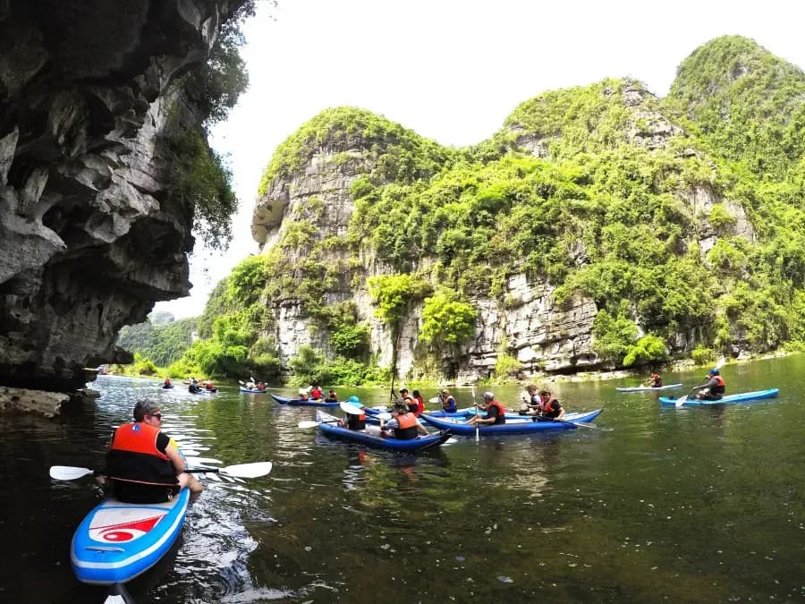 Kayak Phong Nha Ke Bang