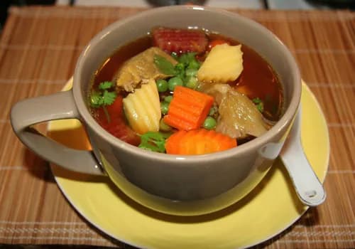 Profitez du goût de la soupe aux légumes