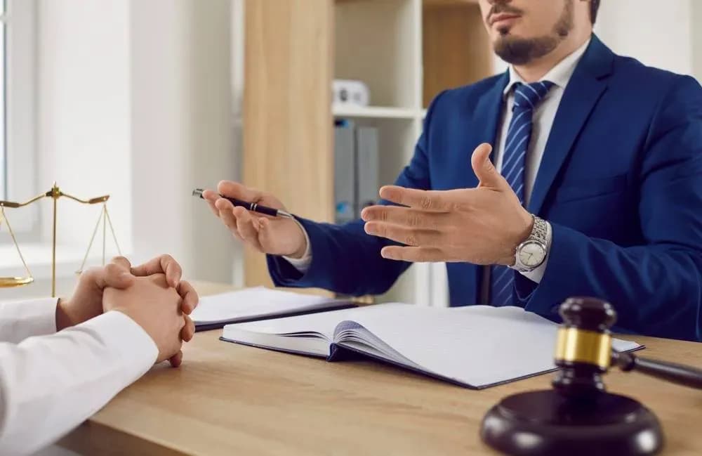 How can a business providing goods and services verify and collect evidence to prove that it is not at fault?