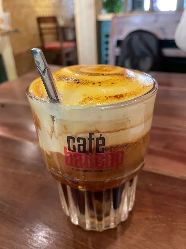 CAFE BAO CẤP SAPA -16c PHỐ CẦU MÂY