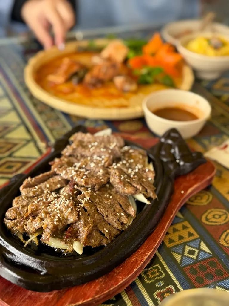 Chợ Tình Quán - 63D Fansipan, Sapa