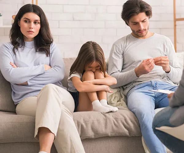 Regulations on changing the person directly raising children after divorce in Vietnam
