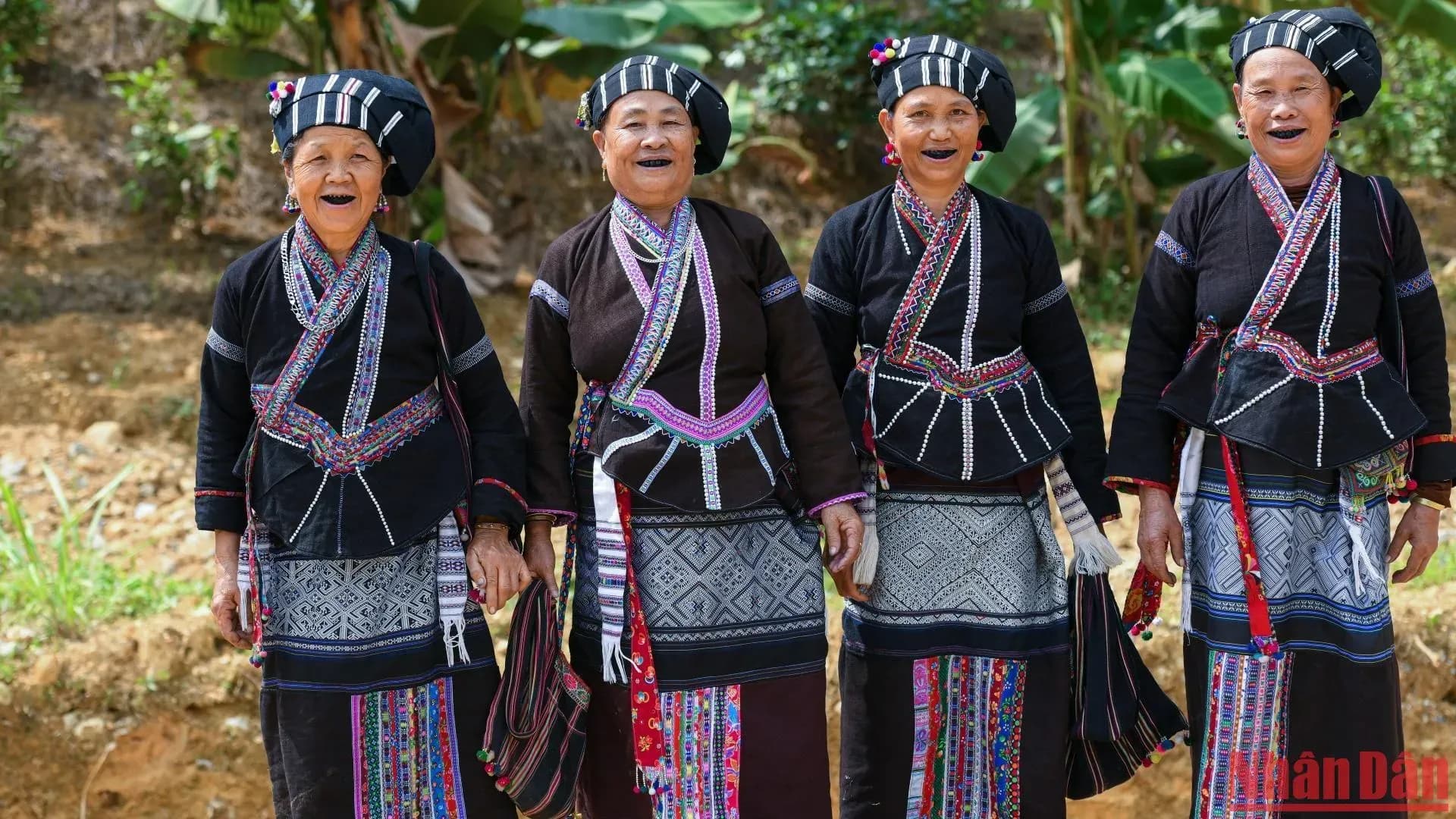 Lu ethnic group - Northern mountainous culture