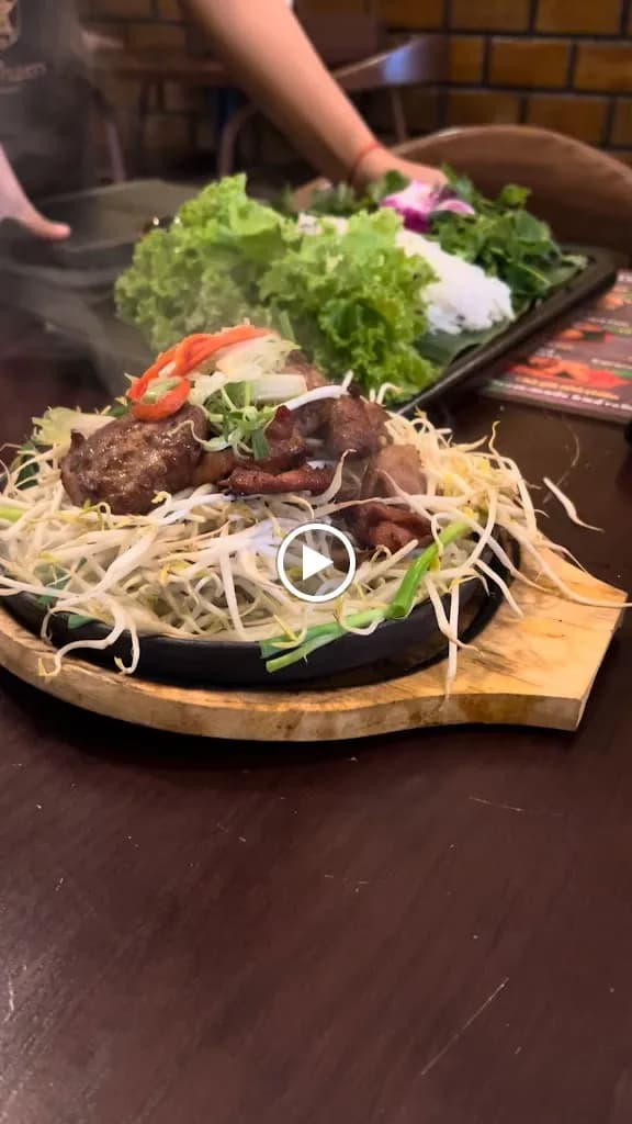 De Tham Restaurant - Vietnamese cuisine & vegetarian Food