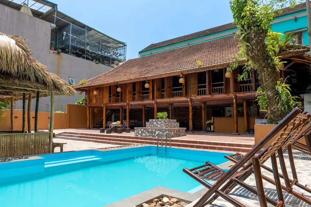 Ha Giang Odyssey Hostel, Tours & Motorbikes Rental