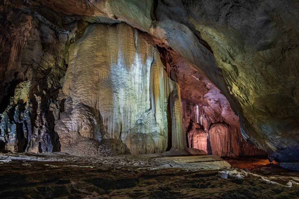 Kieu Cave in Quang Binh
