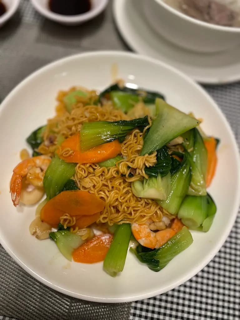 Huyền Hương Cơm Bắc, Cơm Niêu Restaurant 후엔흐엉 북부밥 및 나짱 뚝배기밥