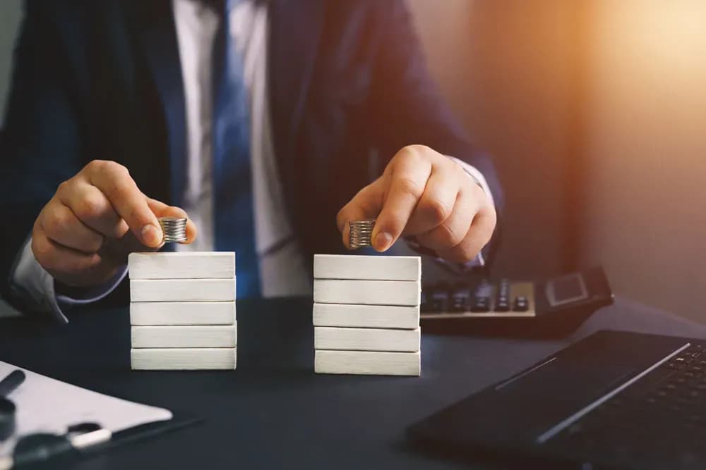 What is the difference between inheritance under Vietnamese law and inheritance under a will? 1