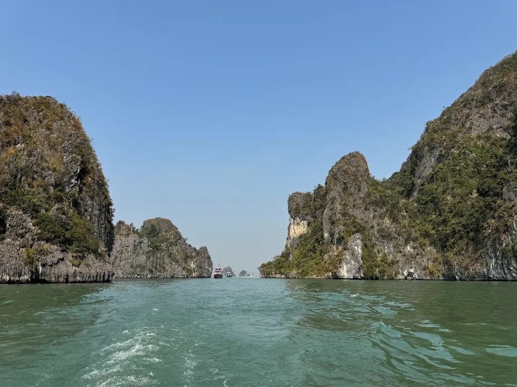 Pamela Cruise - Halong Bay