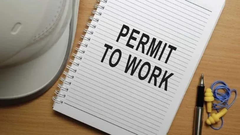 Is the confined space permit holder the employer? 1