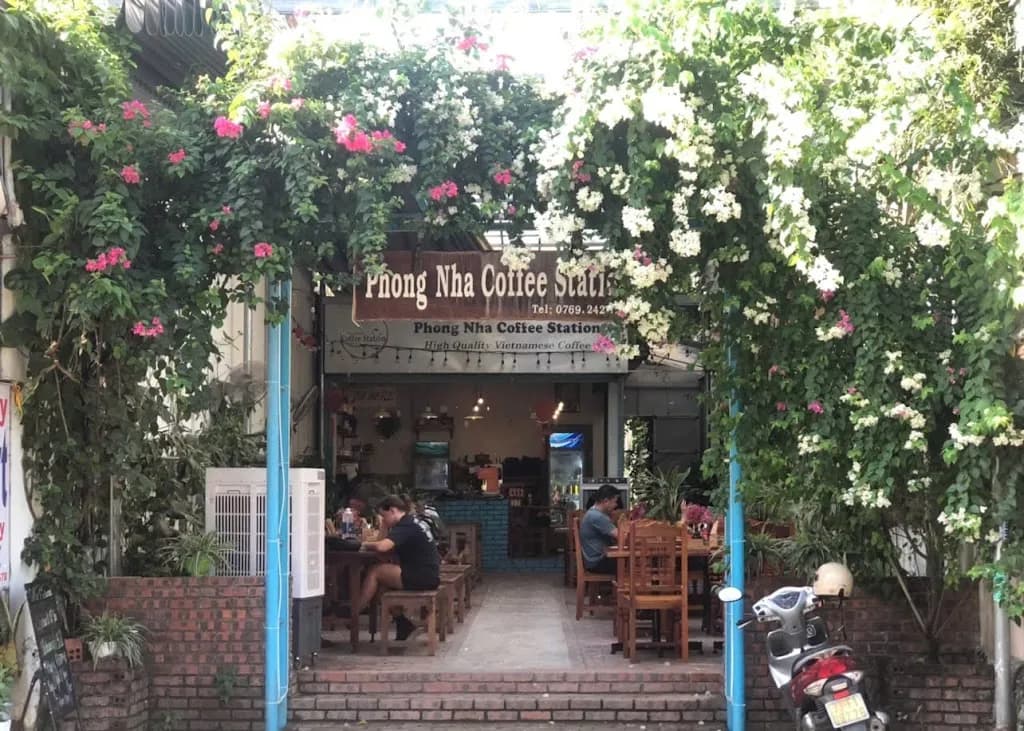 Phong Nha Coffee Station & Restaurant