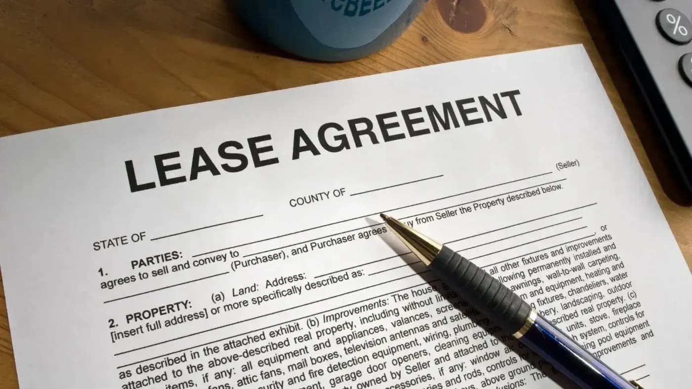 How are housing lease contracts regulated in Vietnam?