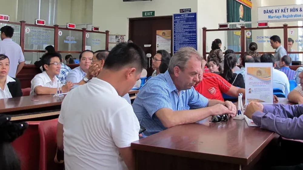 Latest regulations on temporary residence declaration for foreigners in Vietnam