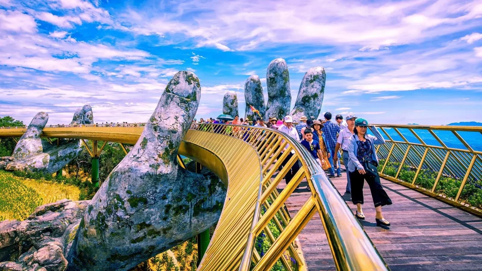 Rights and obligations of tourists in Vietnam 1