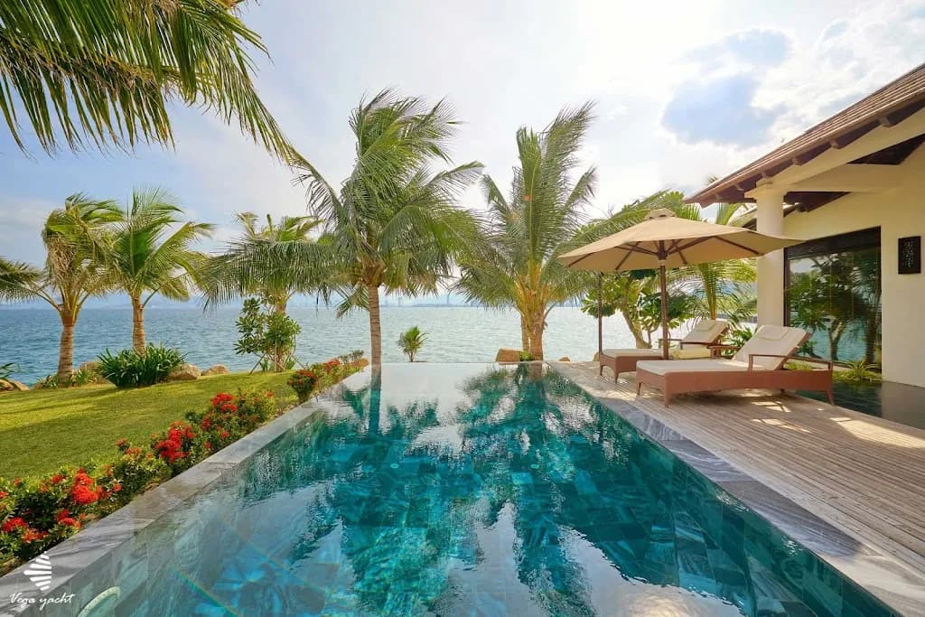 VEGAYACHTS - Du thuyền Nha Trang