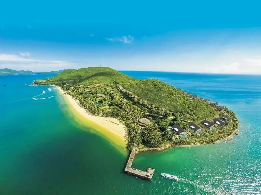 Robinson Island - an emerging destination of Nha Trang Bay