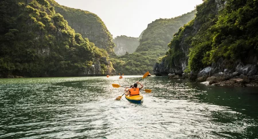 Kayaking Phong Nha Cave