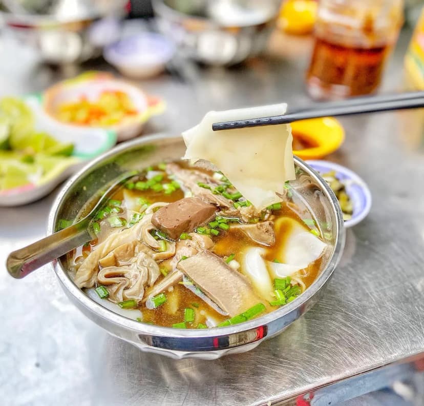 Hu Tieu Ho