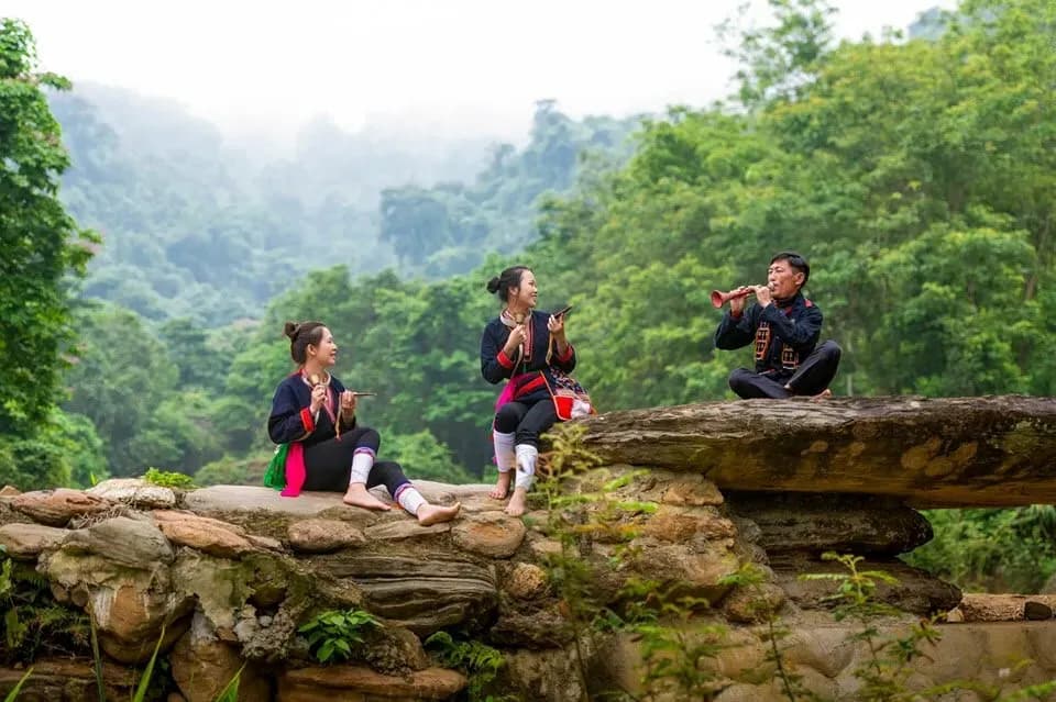 Discover the unique cultural beauty of the Dao people in Ba Vi's mountains.