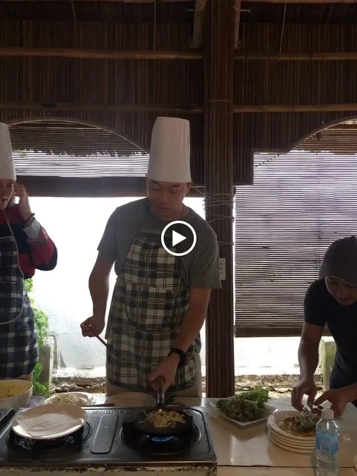 Hoi An Tropical Cooking Tour - HaLa 's Cookery Restaurant