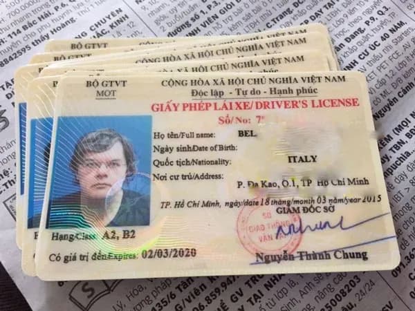 Mandatory conditions that foreigners must meet when wanting to take a driving test in Vietnam 2