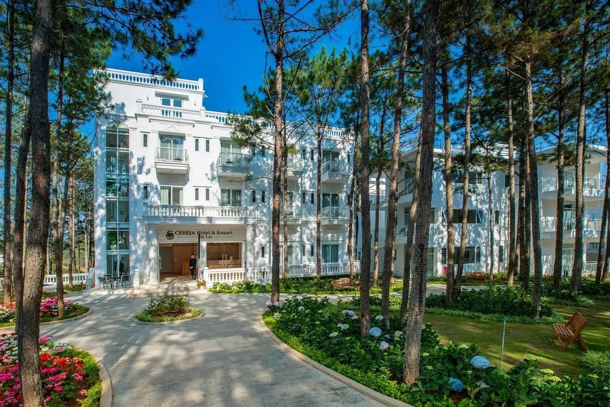 Cereja Hotel & Resort mang vẻ đẹp thanh lịch giữa thiên nhiên Đà Lạt.
