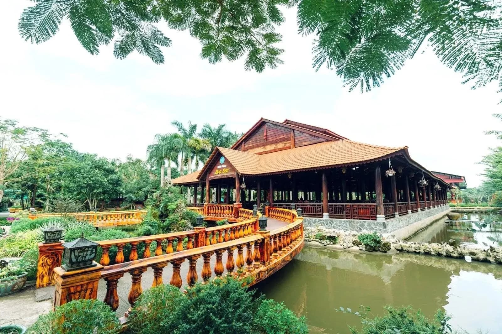 Peaceful and serene, this house at Mỹ Khánh is a perfect retreat.