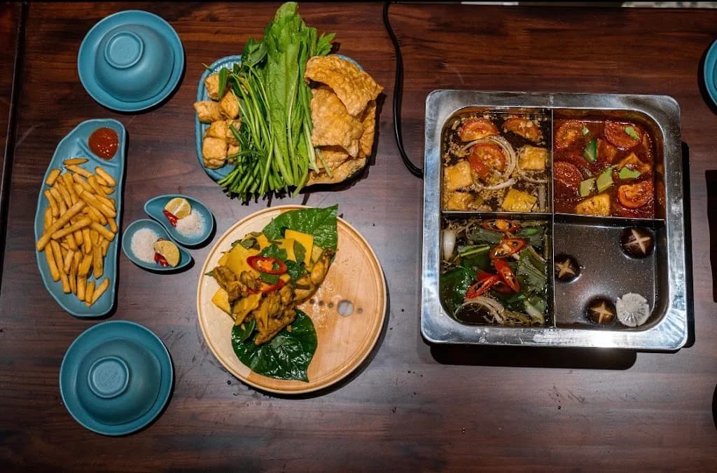 Cai Mam Kitchen - Vietnamese Cuisine & Vegetarian Options 10