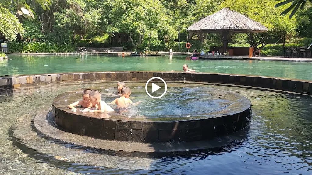 Hòn Tằm Resort