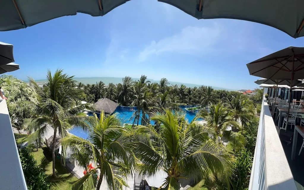 The Cliff Resort & Residences, Mui Ne