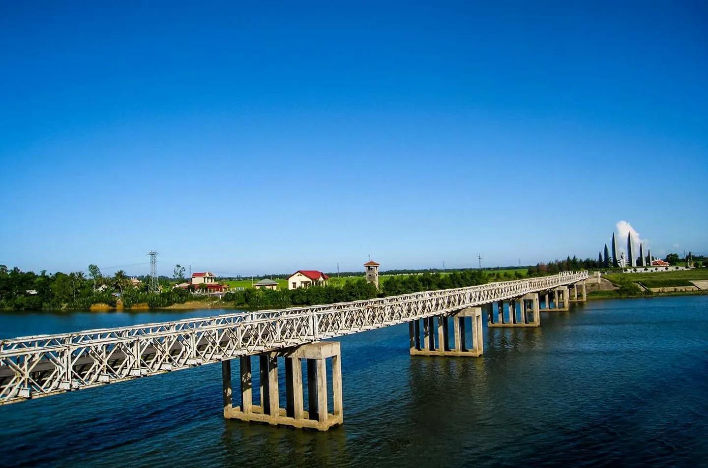 Hien Luong Bridge spanning the Ben Hai River, symbolizing the division between North and South Vietnam during the war
