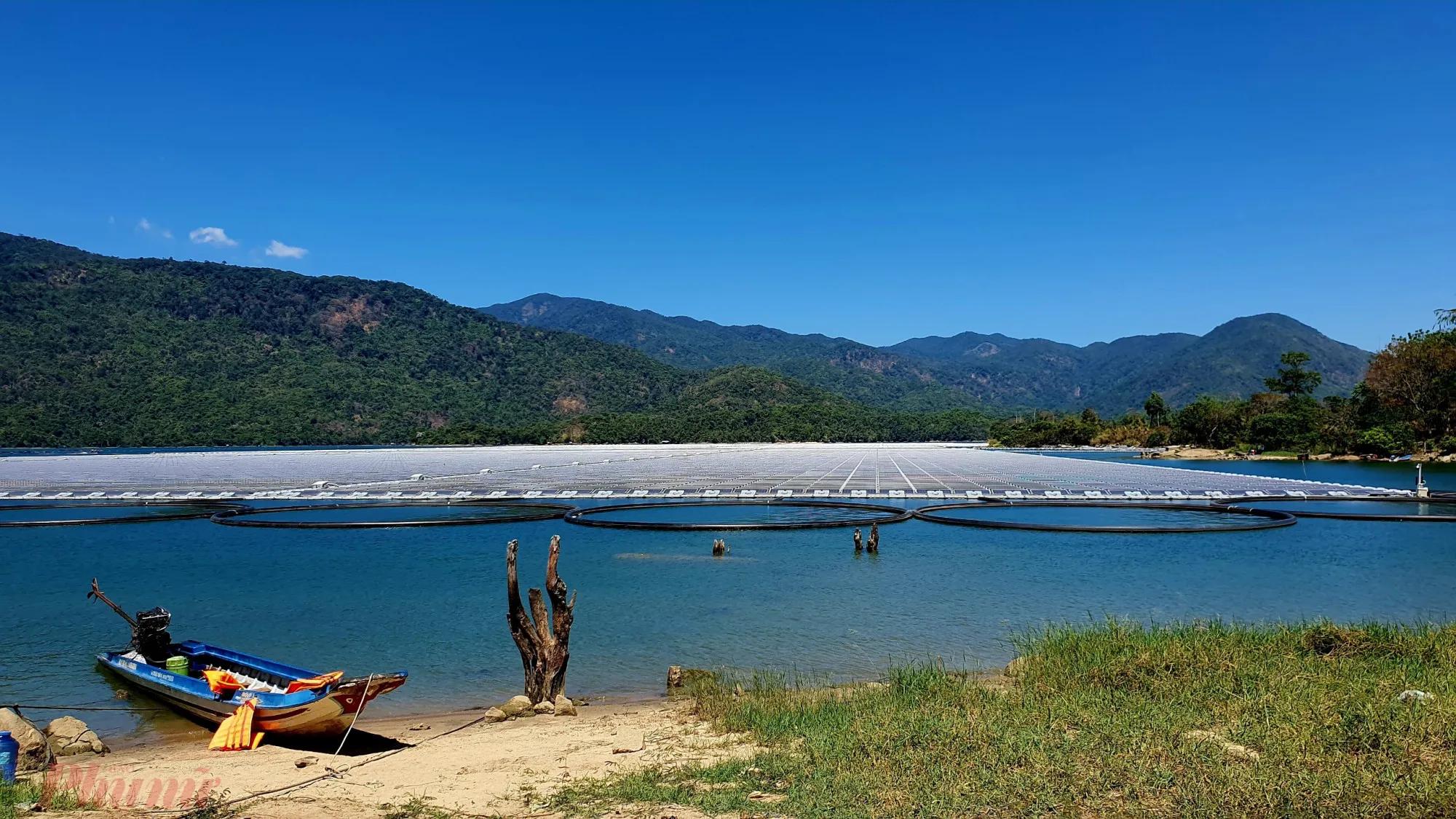 Su-trai-nghiem-khong-gian-tu-nhien-tuyet-voi-tai-ho-Da-Mi---Mytour_ngam-canh-dep-doc-thuy-_141708273460.jpg