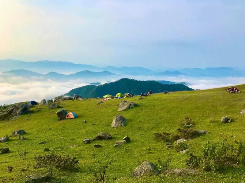 Top-10-dia-diem-check-in-o-Bac-Giang-duoc-san-don-nhat_du-lich-dong-cao-02-1695708514.jpg