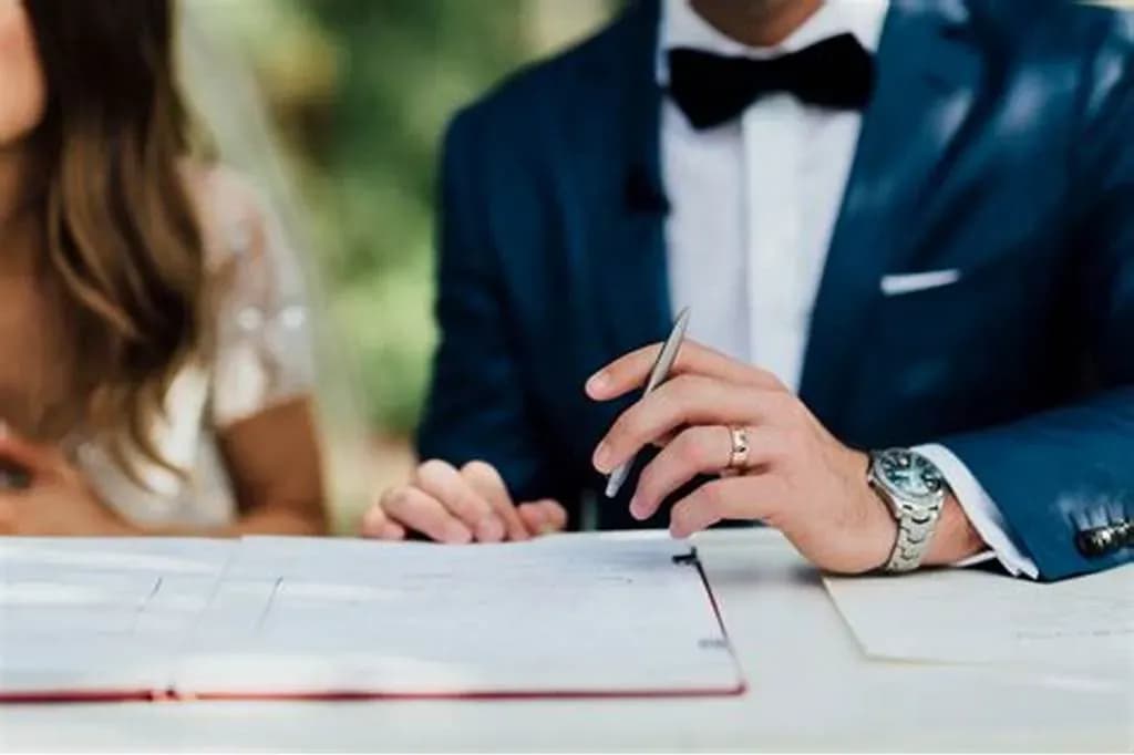 Les étrangers devraient connaître le pouvoir d'effectuer les procédures d'enregistrement des mariages au Vietnam 1
