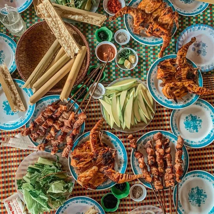 banh-mi-viet-nam-wikipedia-tieng-viet_dac-san-thit-ga-6.jpg
