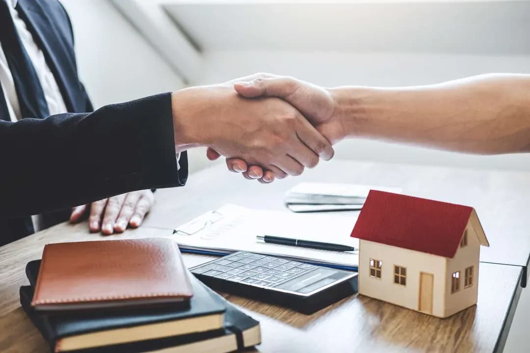 Can foreigners buy houses in Vietnam?