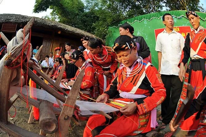 dan-toc-pa--the-n_ Pà Thẻn 1.webp