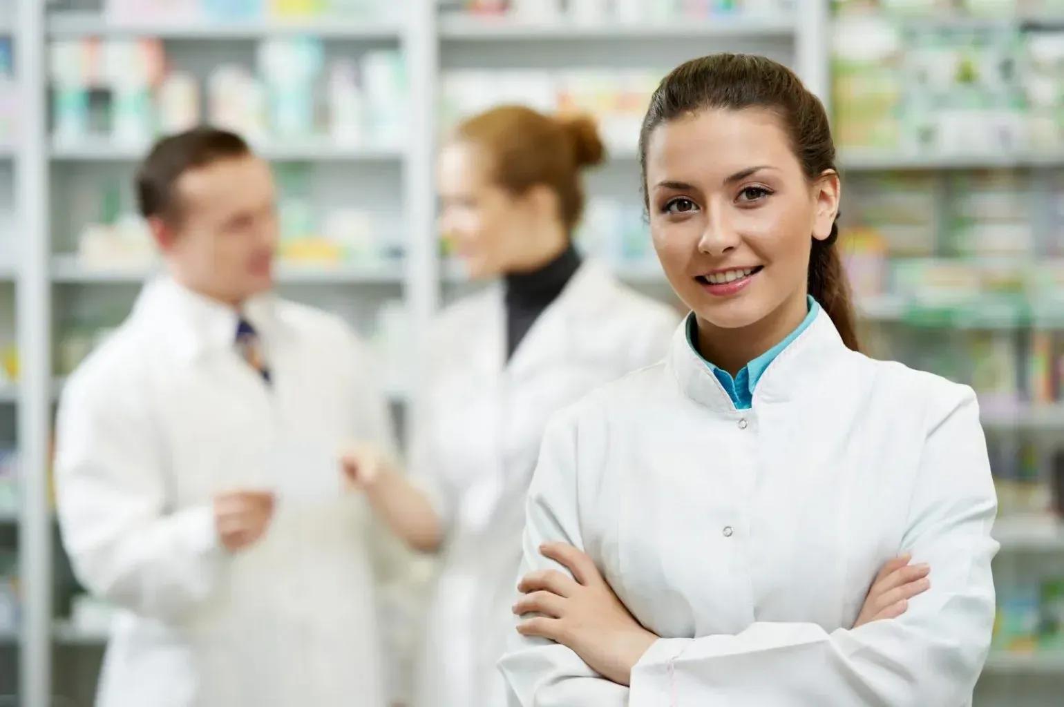 Dược sĩ bán hàng và cách tư vấn sử dụng thuốc cho người bệnh