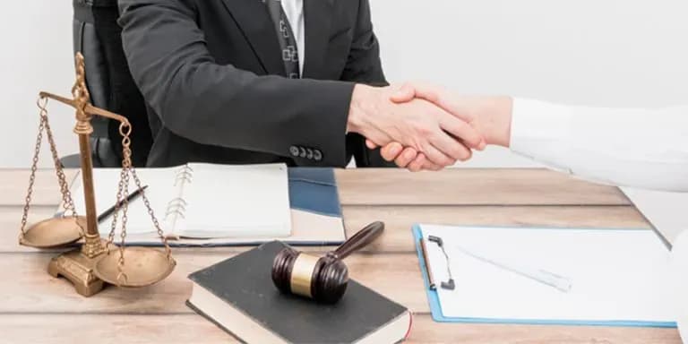What are the principles for concluding and implementing technology transfer contracts?