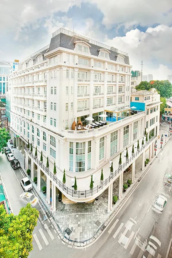 De l'Opera Hanoi Hotel features classic French architecture in the city center.