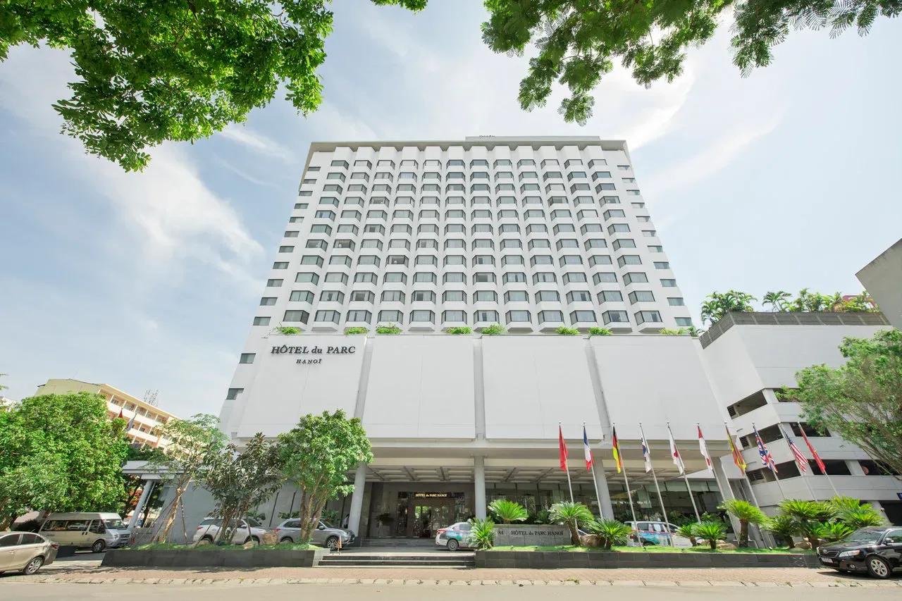 The facade of Du Parc Hanoi Hotel stands out with modern architecture.