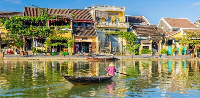 Phố cổ của Việt Nam